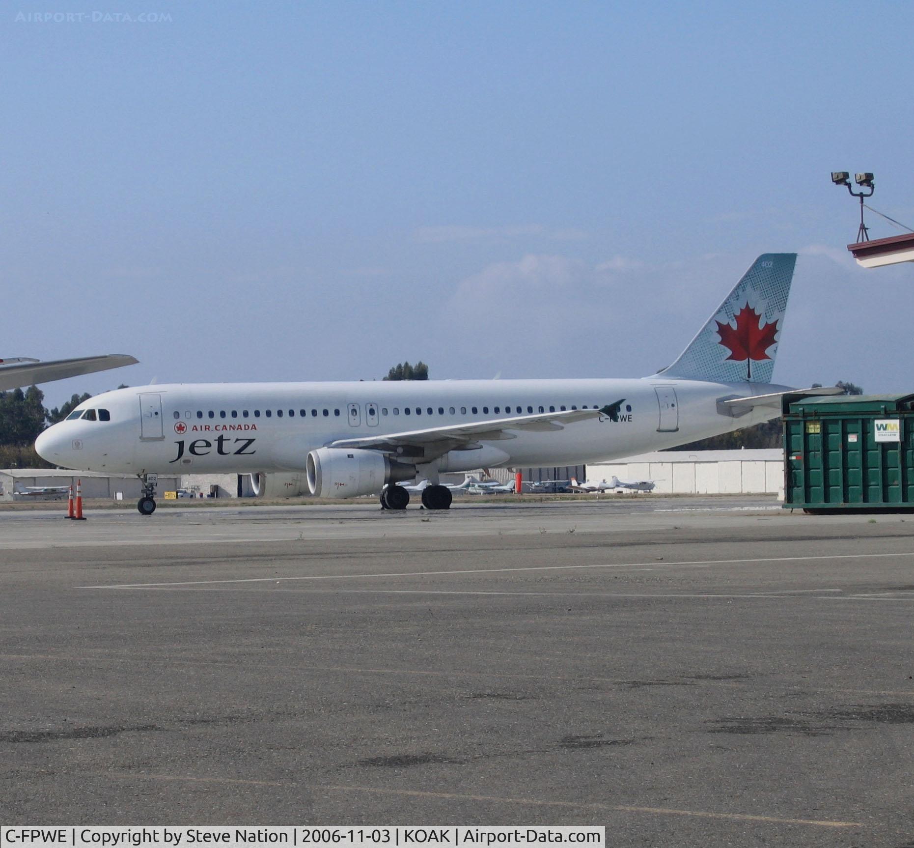 C-FPWE, 1991 Airbus A320-211 C/N 175, Air Canada JETZ 1991 Airbus A320-211 on charter flight @ Oakland International Airport, CA North ramp