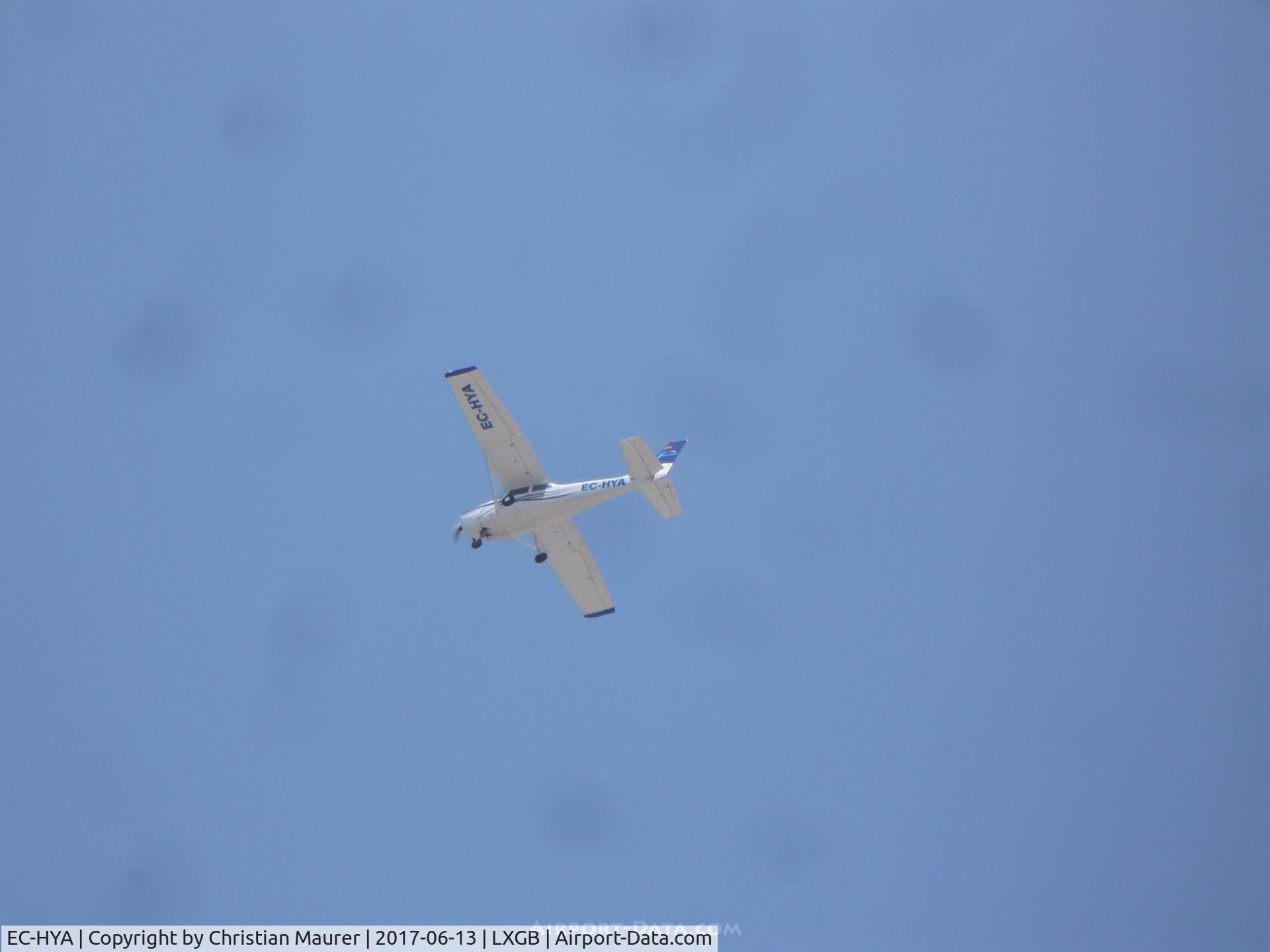 EC-HYA, Cessna 172N 100 II C/N 17270143, A rather rare 100 II variant of the 172