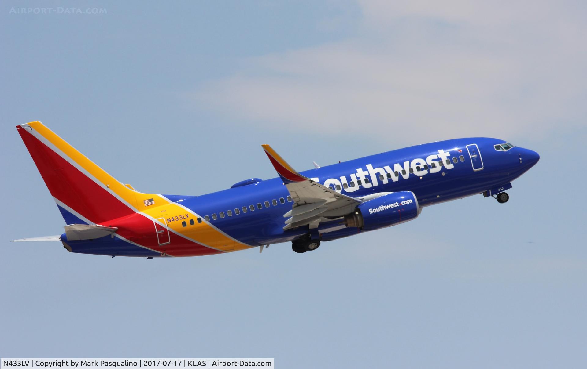 N433LV, 2003 Boeing 737-7H4 C/N 33716, Boeing 737-700