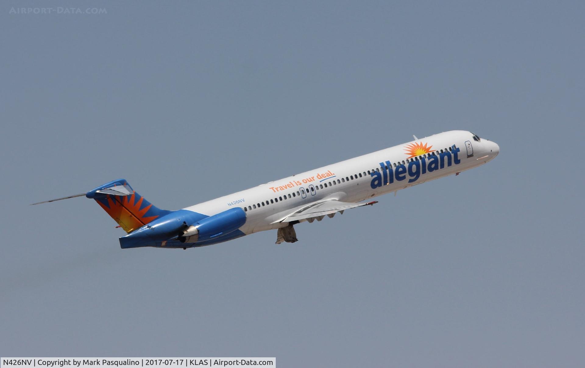 N426NV, 1986 McDonnell Douglas MD-82 (DC-9-82) C/N 49437, MD-82