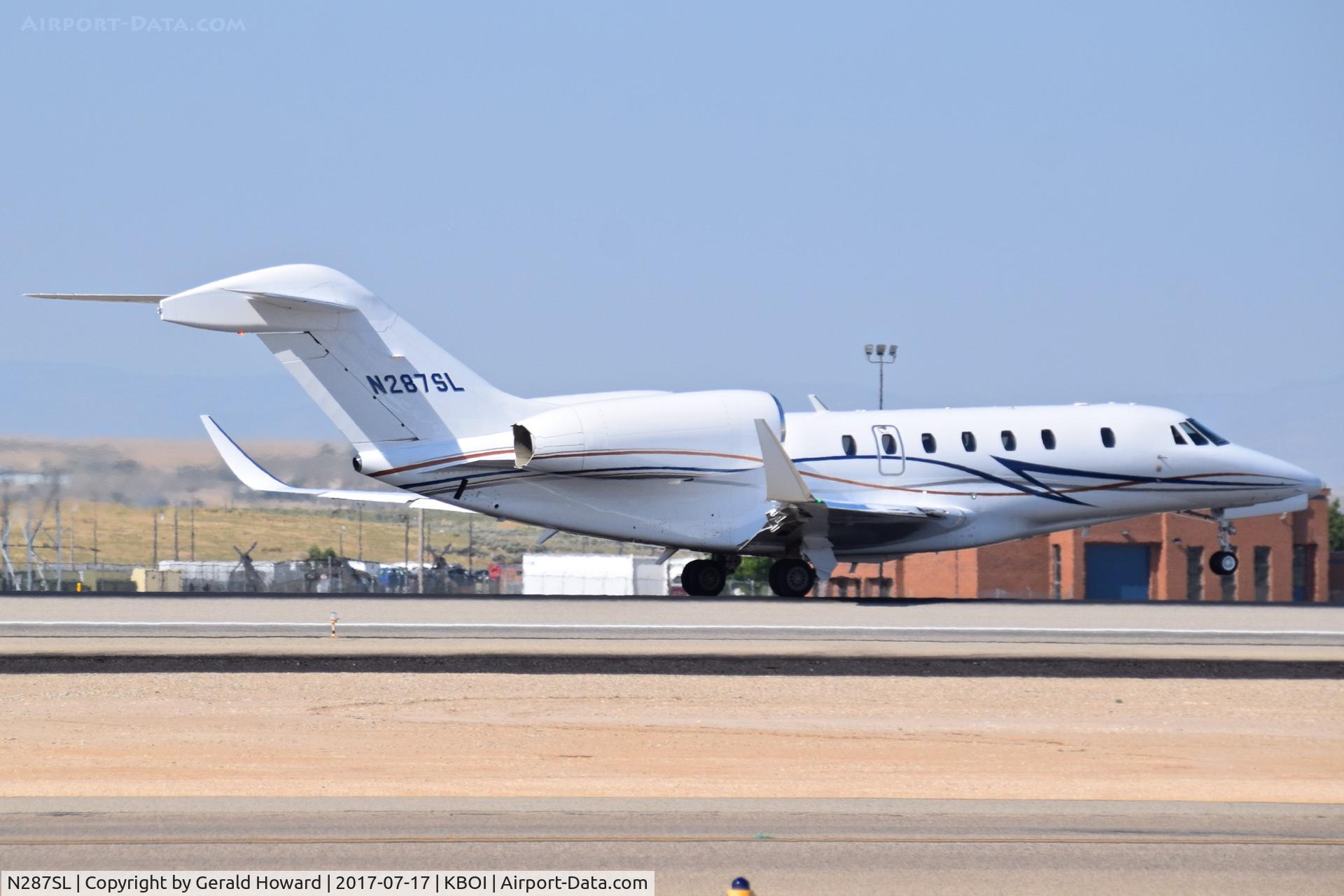 N287SL, 2015 Cessna 750 Citation X Citation X C/N 750-0502, Landing RWY 28R.