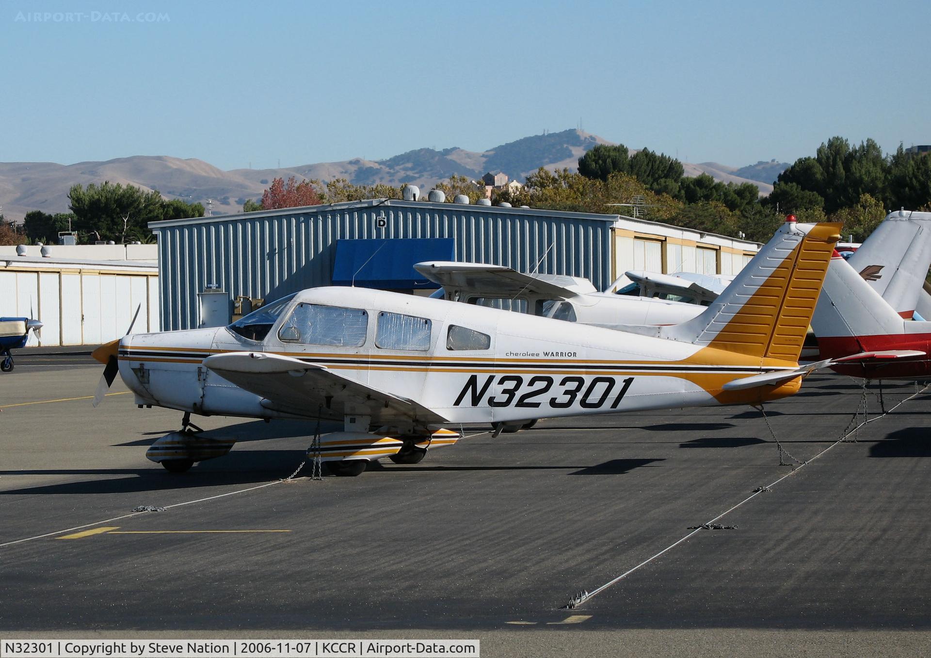 N32301, 1974 Piper PA-28-151 C/N 28-7515119, Locally-based 1974 Piper PA-28-151 Cherokee Warrior @ Concord, CA (now register N151SV to owner in El Centro, CA)
