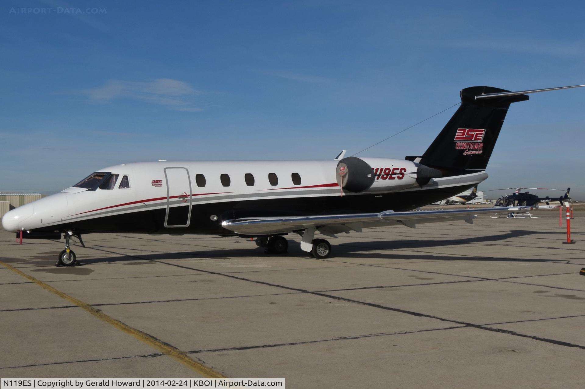 N119ES, 1990 Cessna 650 Citation III C/N 650-0206, Parked on the south GA ramp.