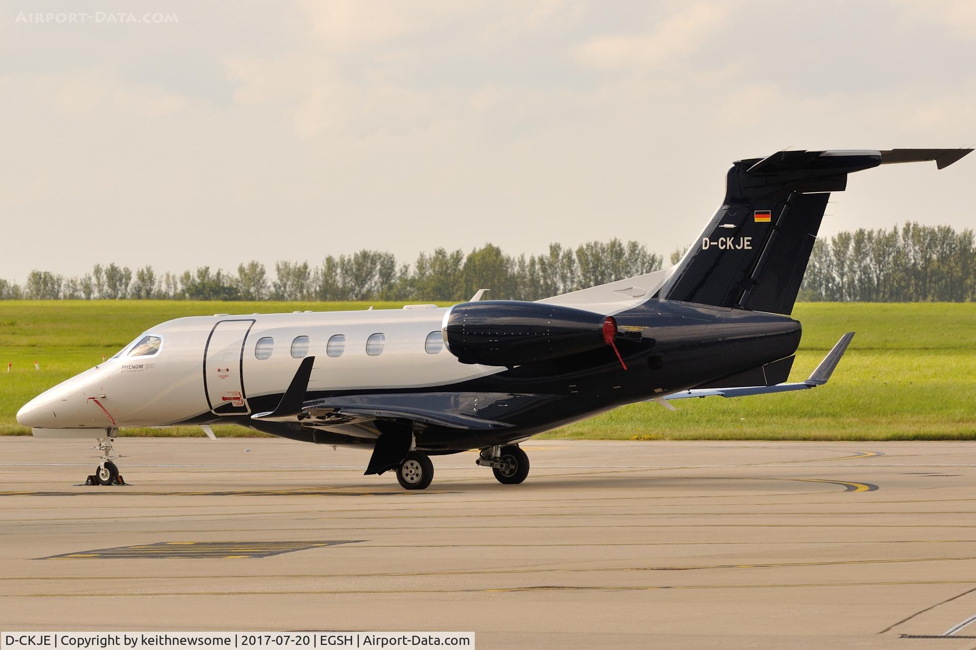 D-CKJE, 2017 Embraer EMB-505 Phenom 300 C/N 50500404, Nice Visitor.