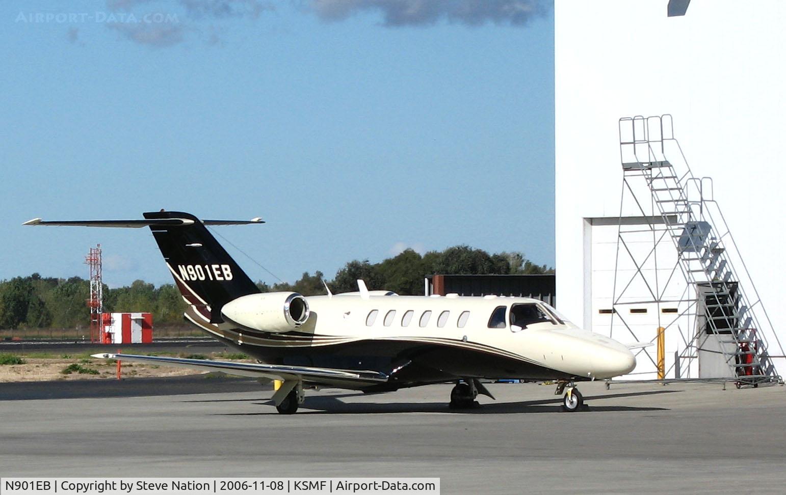 N901EB, 2000 Cessna 525A CitationJet CJ2 C/N 525A0008, 2000 Cessna 525A CitationJet CJ2 in for maintenance at Cessna Citation facility@ Sacramento Intl Airport, CA