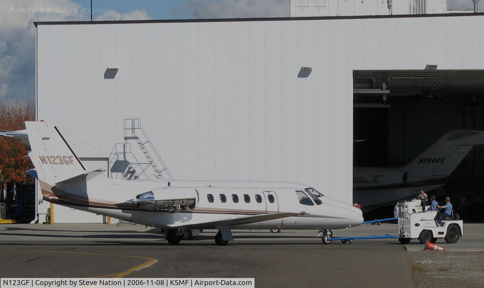 N123GF, 1997 Cessna 550 Citation Bravo C/N 550-0817, Rockjet inc, Los Angeles, CA 1997 Cessna 550 in for maintenance at Cessna Citation facility and being towed @ Sacramento Intl Airport, CA