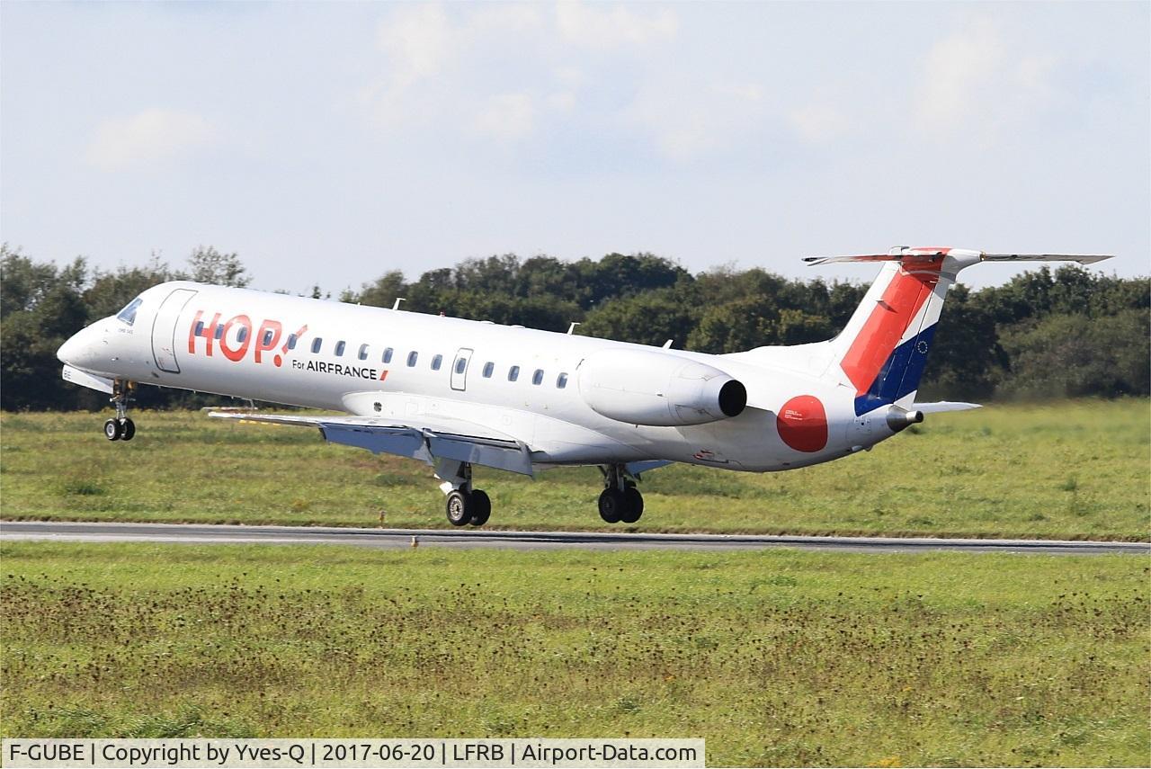 F-GUBE, 2002 Embraer ERJ-145LR (EMB-145LR) C/N 145668, Embraer ERJ-145LR, Landing rwy 25L, Brest-Bretagne airport (LFRB-BES)