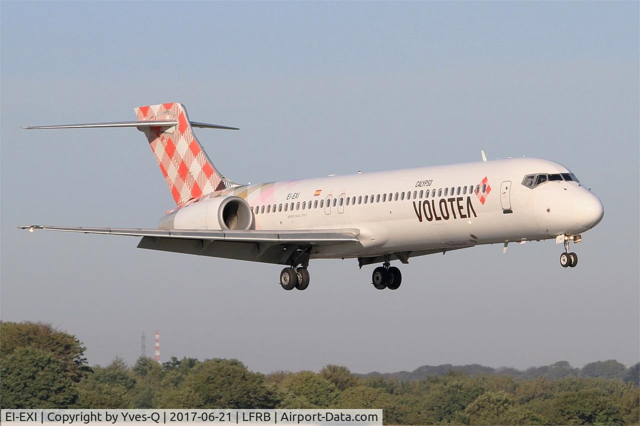 EI-EXI, 2003 Boeing 717-2BL C/N 55174, Boeing 717-2BL, On final rwy 07R, Brest-Bretagne airport (LFRB-BES)