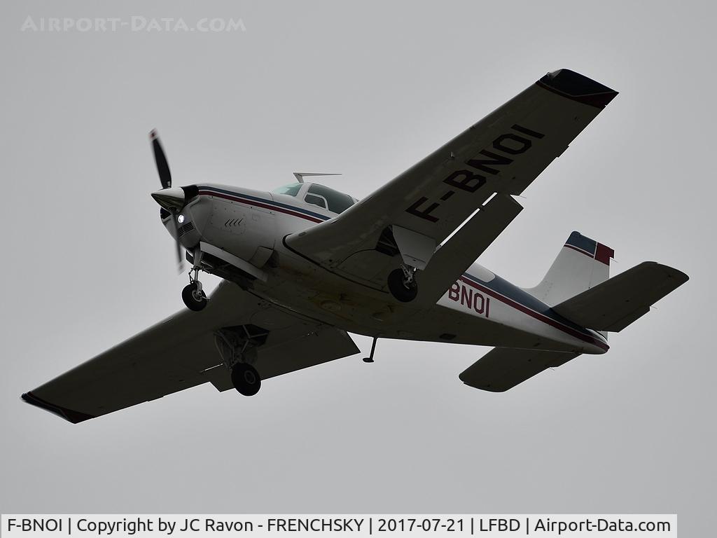 F-BNOI, 1966 Beechcraft 35-3CCA Debonair C/N CE-39, Debonair landing runway 23