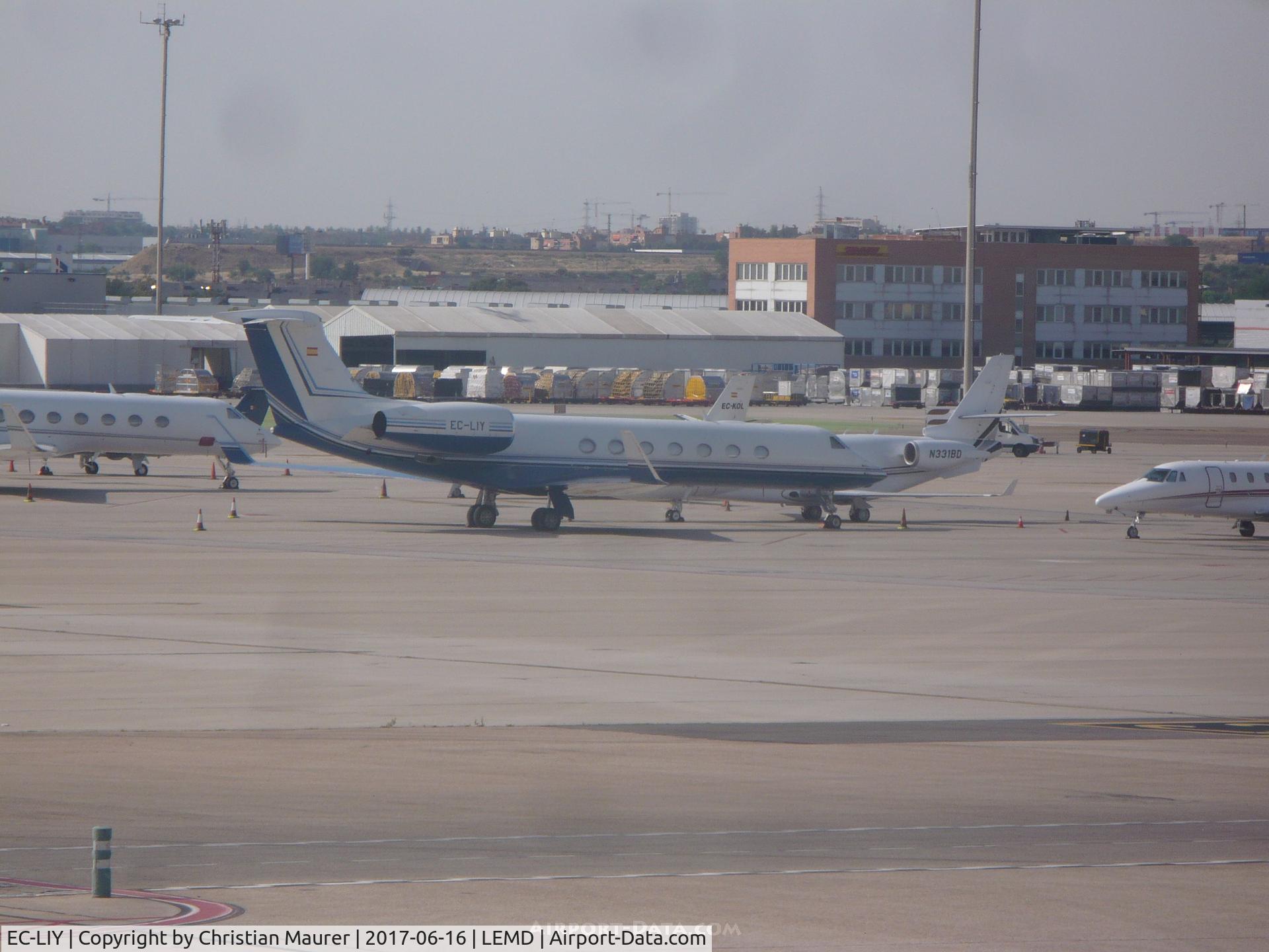 EC-LIY, 2010 Gulfstream Aerospace GV-SP (G550) C/N 5279, G550