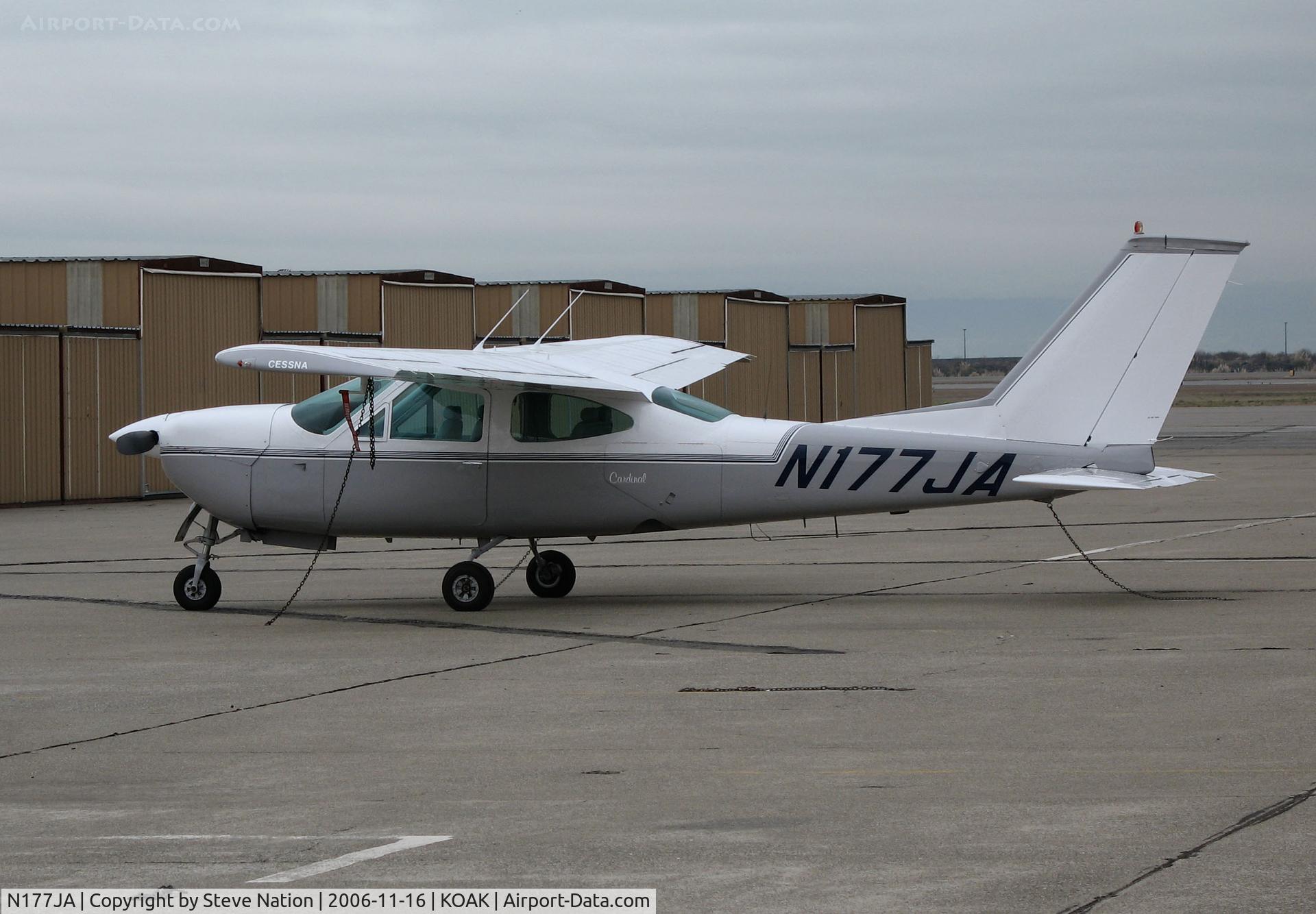 N177JA, 1977 Cessna 177RG Cardinal C/N 177RG1278, Locally-based 1977 Cessna RG Cardinal @ Oakland International Airport, CA North Field