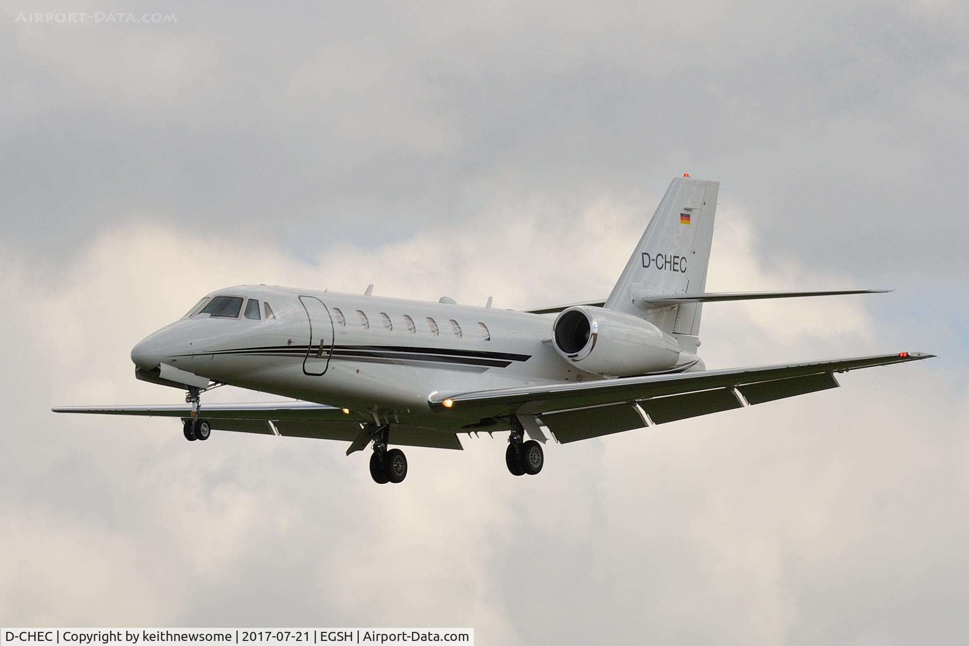 D-CHEC, 2006 Cessna 680 Citation Sovereign C/N 680-0079, Nice arrival from Nice.