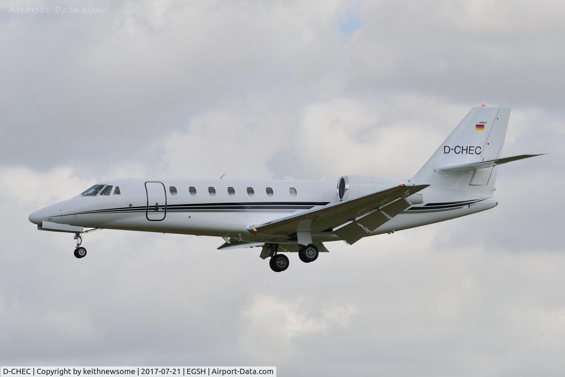 D-CHEC, 2006 Cessna 680 Citation Sovereign C/N 680-0079, Nice arrival from Nice.