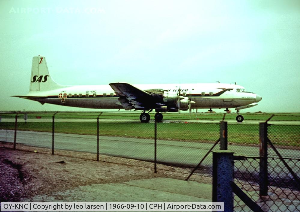 OY-KNC, 1956 Douglas DC-7C Seven Seas Seven Seas C/N 44932, Copenhagen 10.9.1966