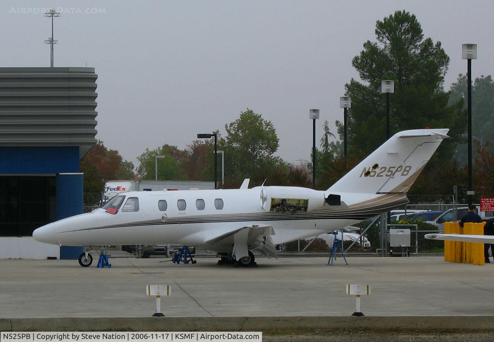 N525PB, 2003 Cessna 525A CitationJet CJ2 C/N 525A0172, JCL Aviation, Jackson, WY 2003 Cessna 525A CitationJet CJ2 @ Sacramento International Airport, CA Cessna Citation Facility