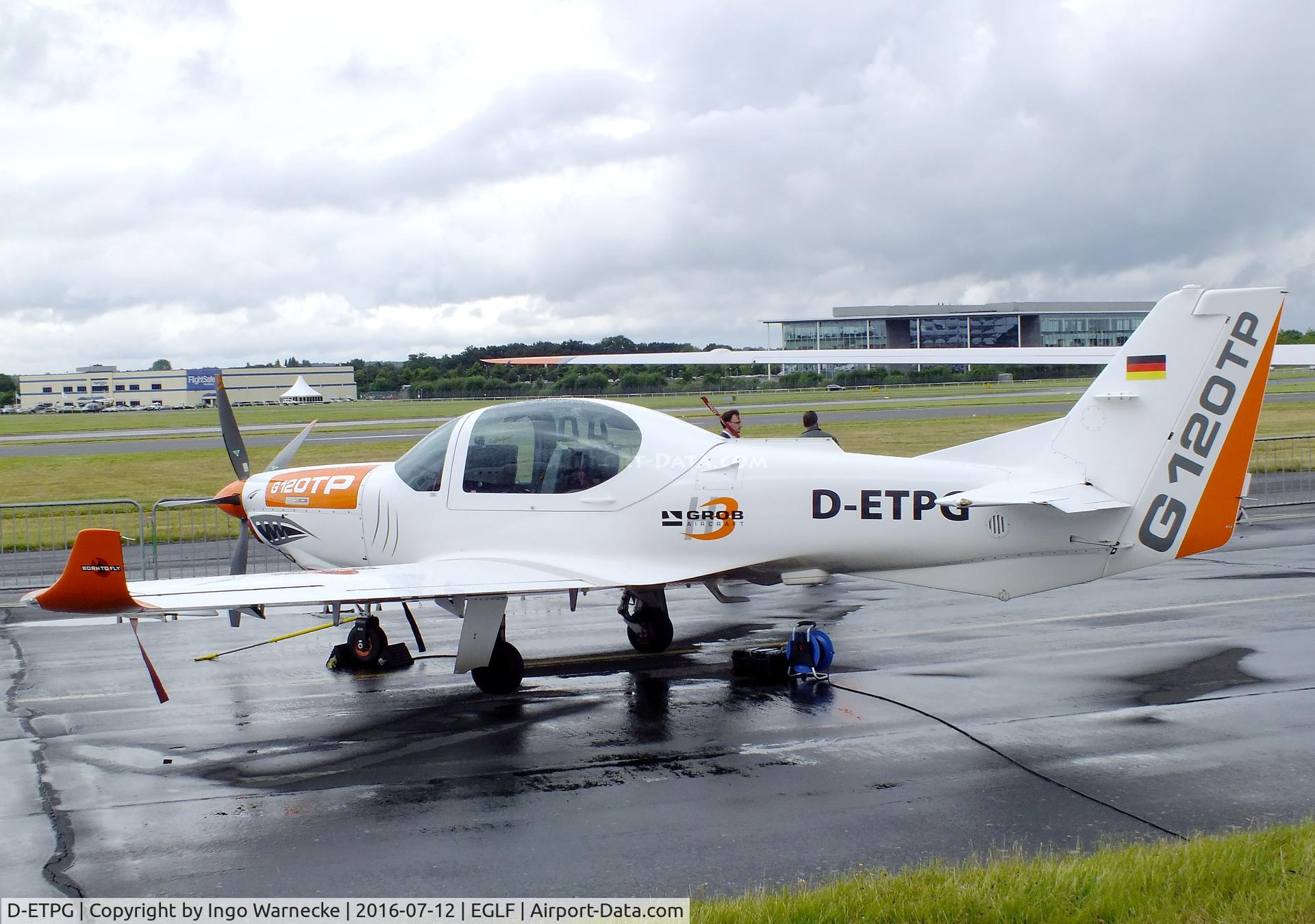 D-ETPG, Grob G-120TP C/N 8562, Grob G.120TP at Farnborough International 2016