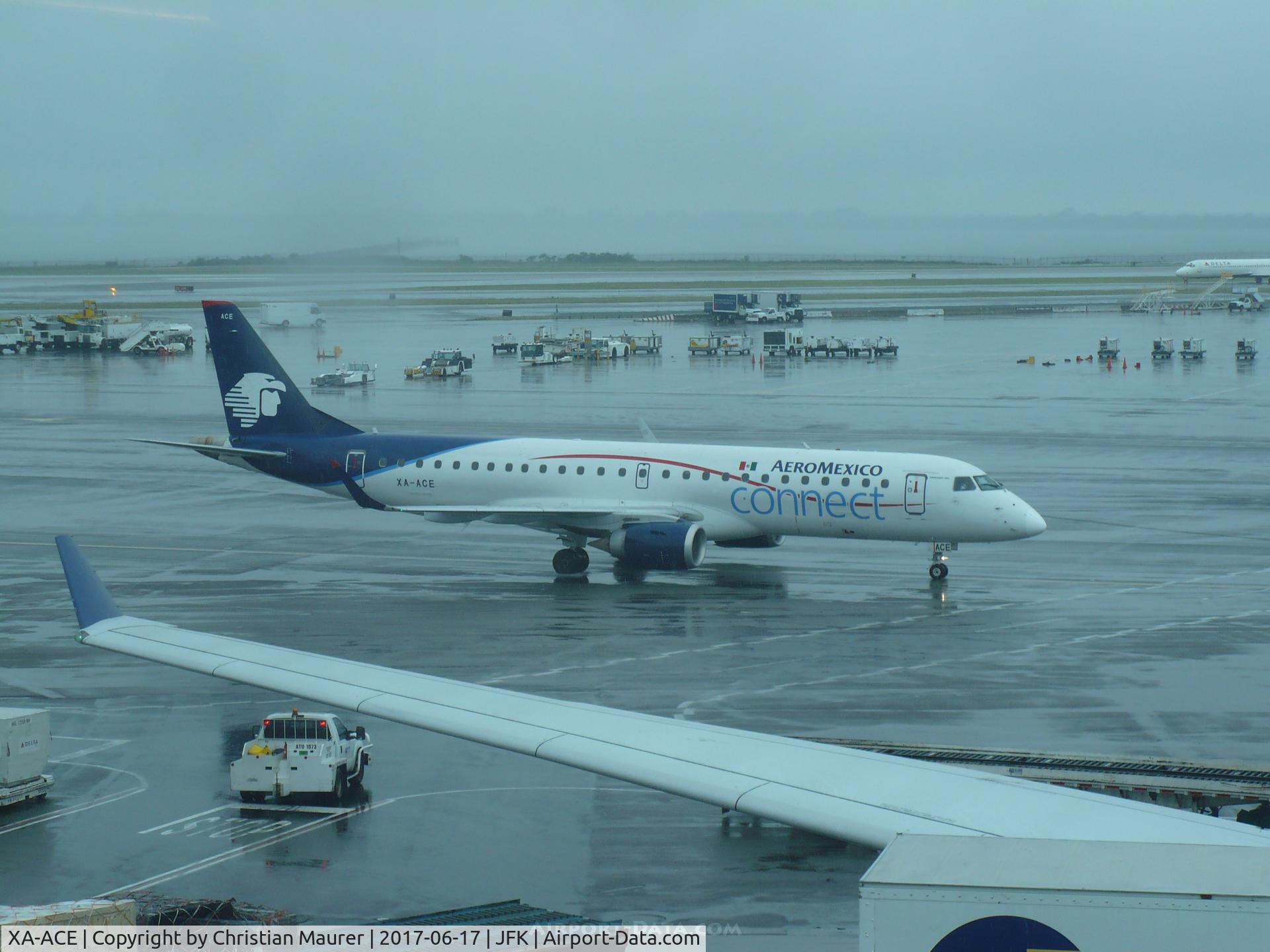 XA-ACE, 2012 Embraer 190AR (ERJ-190-100IGW) C/N 19000518, ERJ-190AR