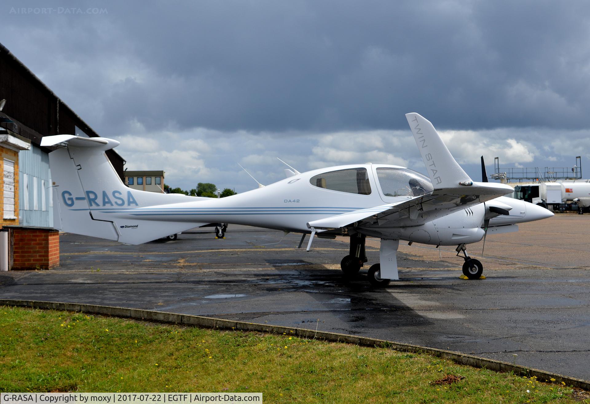 G-RASA, 2006 Diamond DA-42 Twin Star C/N 42.144, Diamond DA-42 Twin Star at Fairoaks.