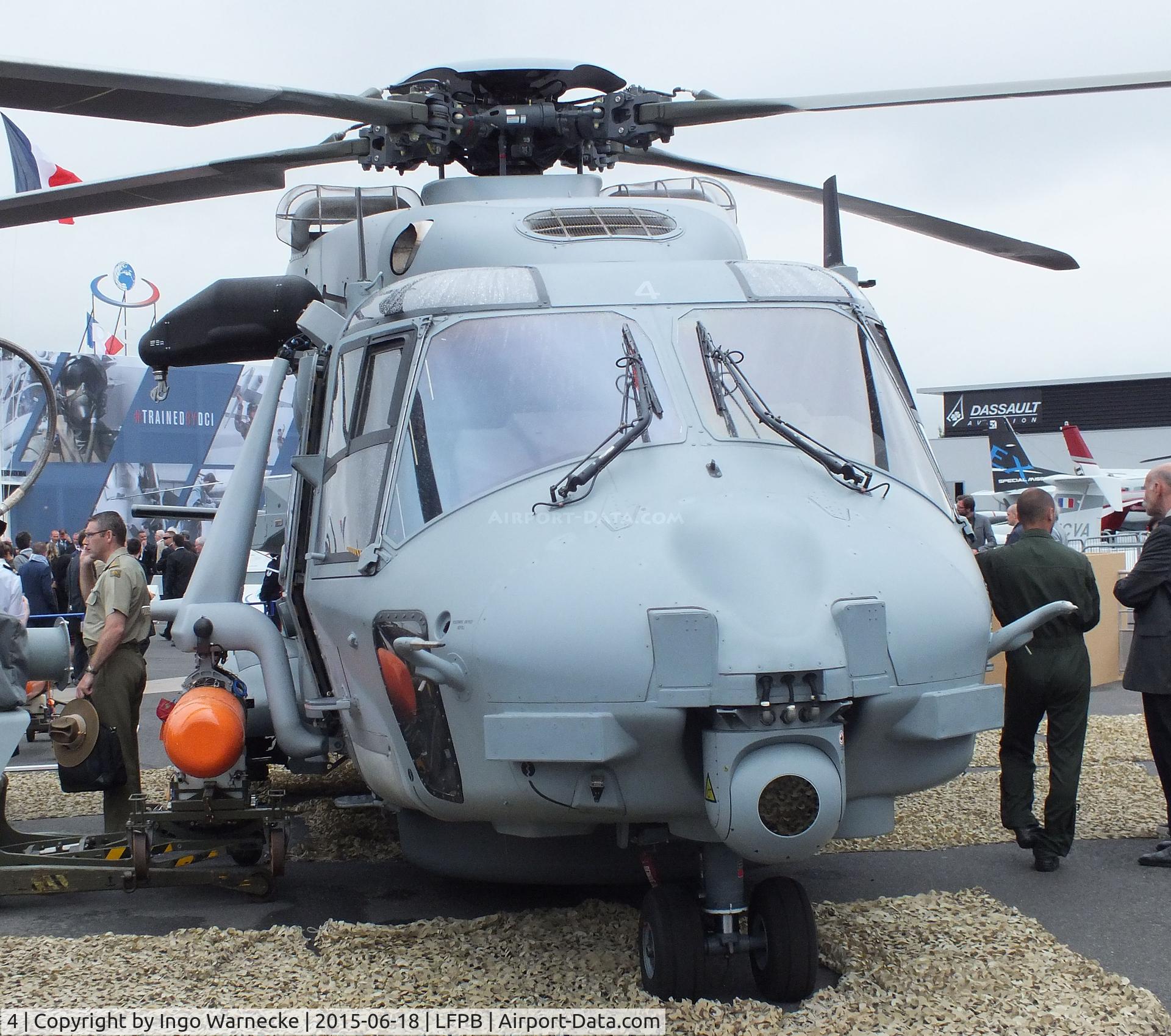 4, 2010 NHI NH-90 NFH Caiman C/N 1075, NHI NH90 NFH Caiman of the Aeronavale at the Aerosalon 2015, Paris