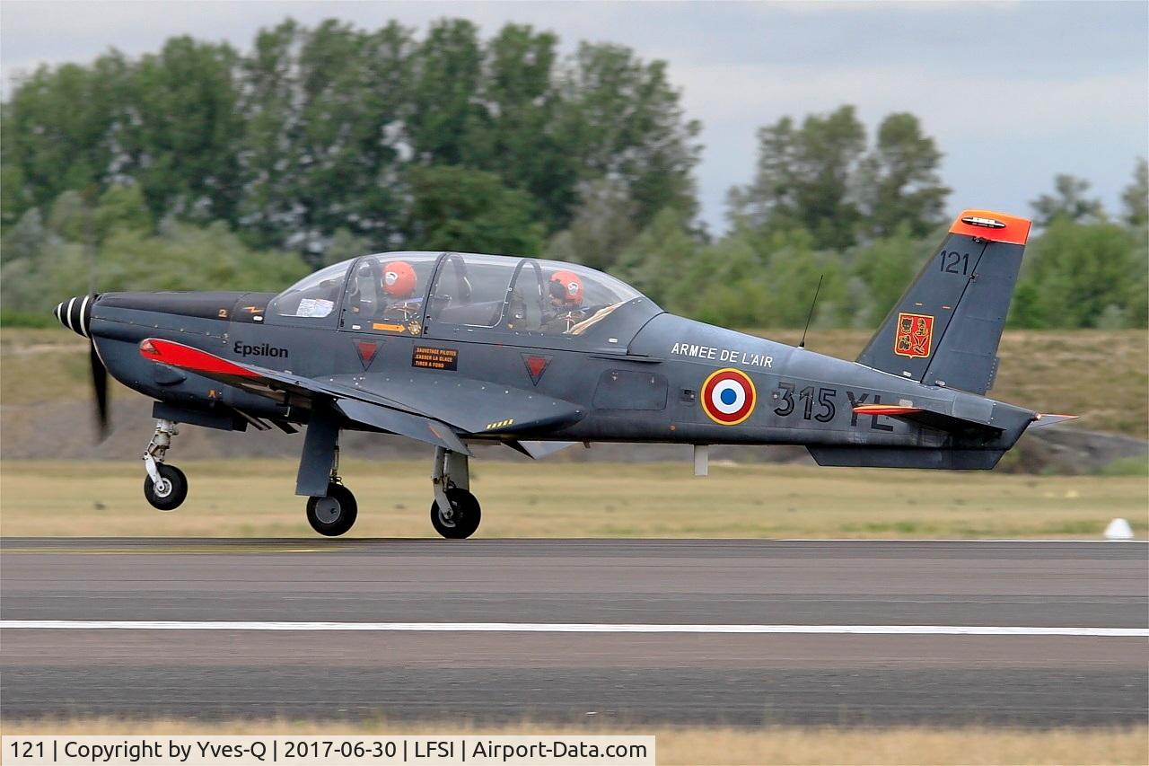 121, Socata TB-30 Epsilon C/N 121, Socata TB-30 Epsilon, Landing rwy 29, St Dizier-Robinson Air Base 113 (LFSI) Open day 2017