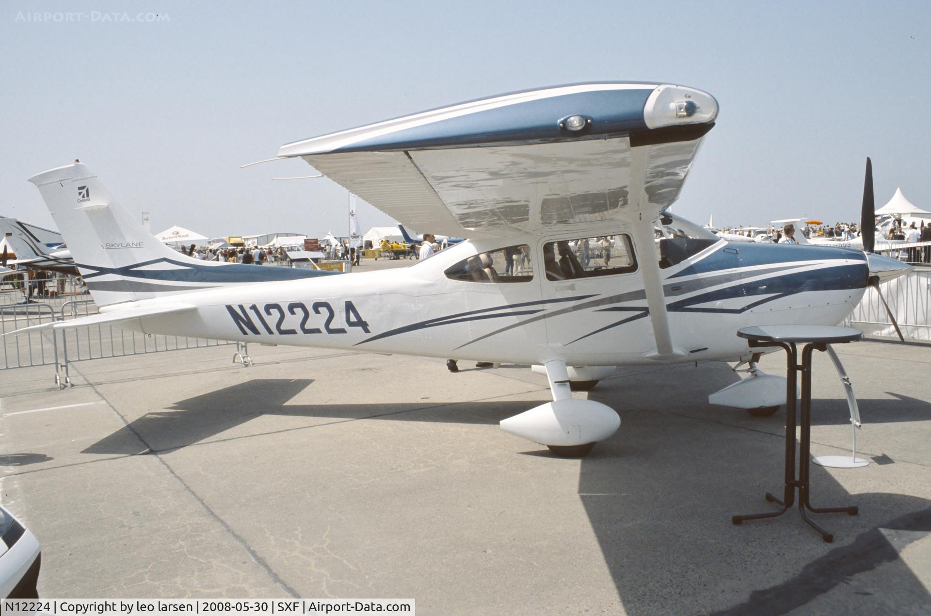 N12224, 2007 Cessna 182T Skylane C/N 18282004, Berlin Air Show 30.5.2008