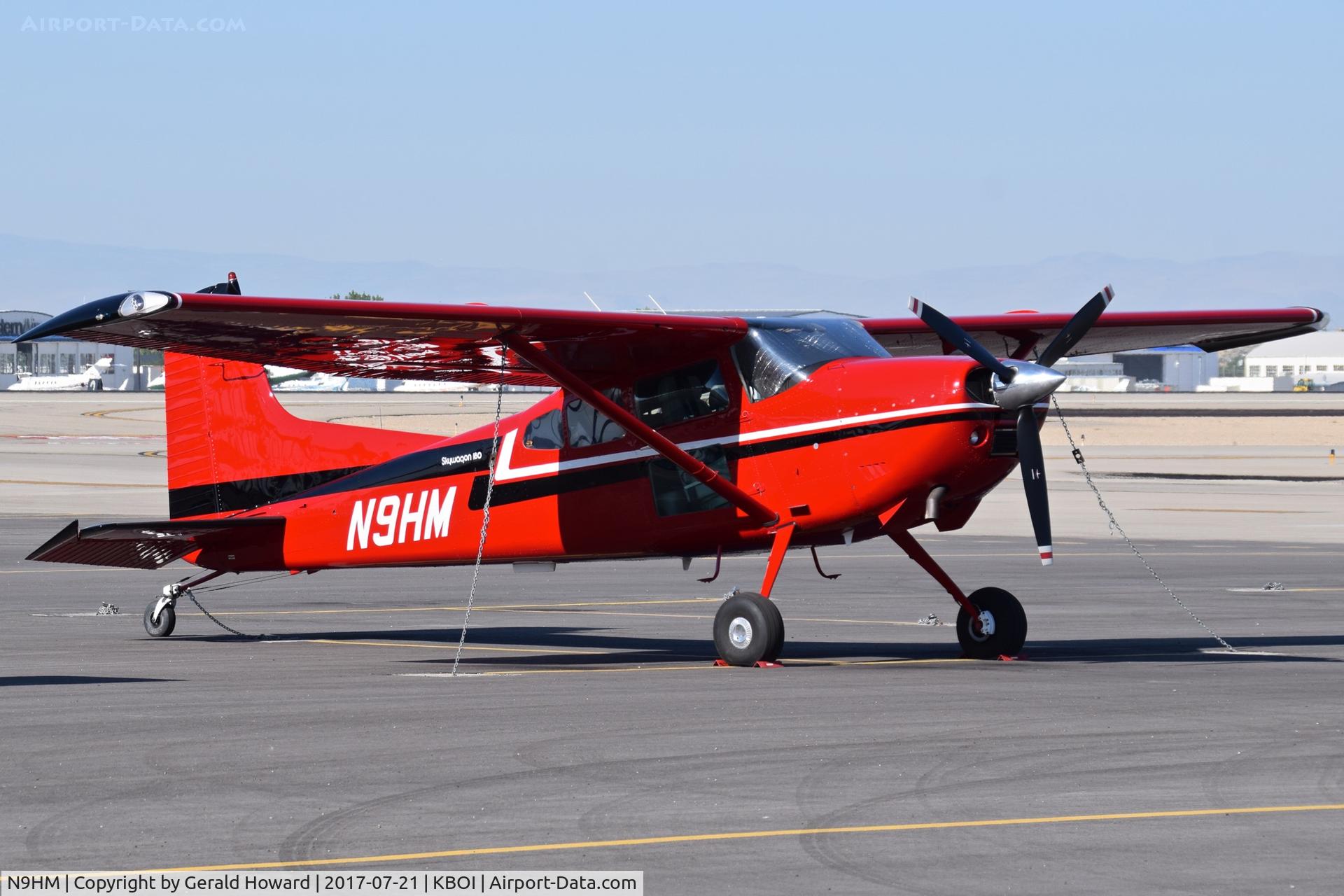 N9HM, 1980 Cessna 180K Skywagon C/N 18053165, Parked on the north GA ramp.