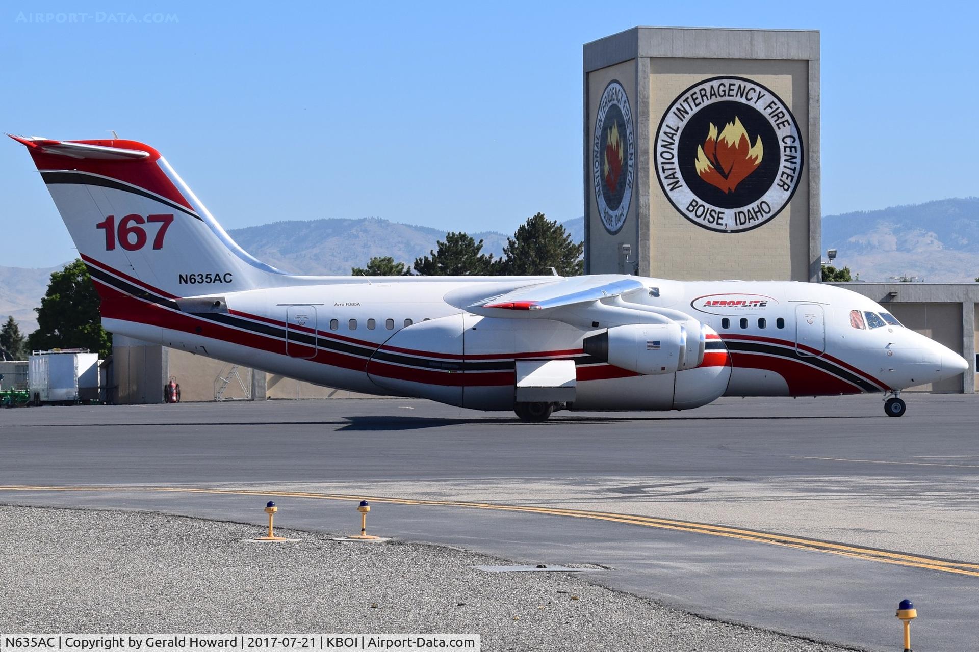 N635AC, 1998 British Aerospace Avro 146-RJ85 C/N E.2330, Tanker 167 taxiing on the NIFC ramp.