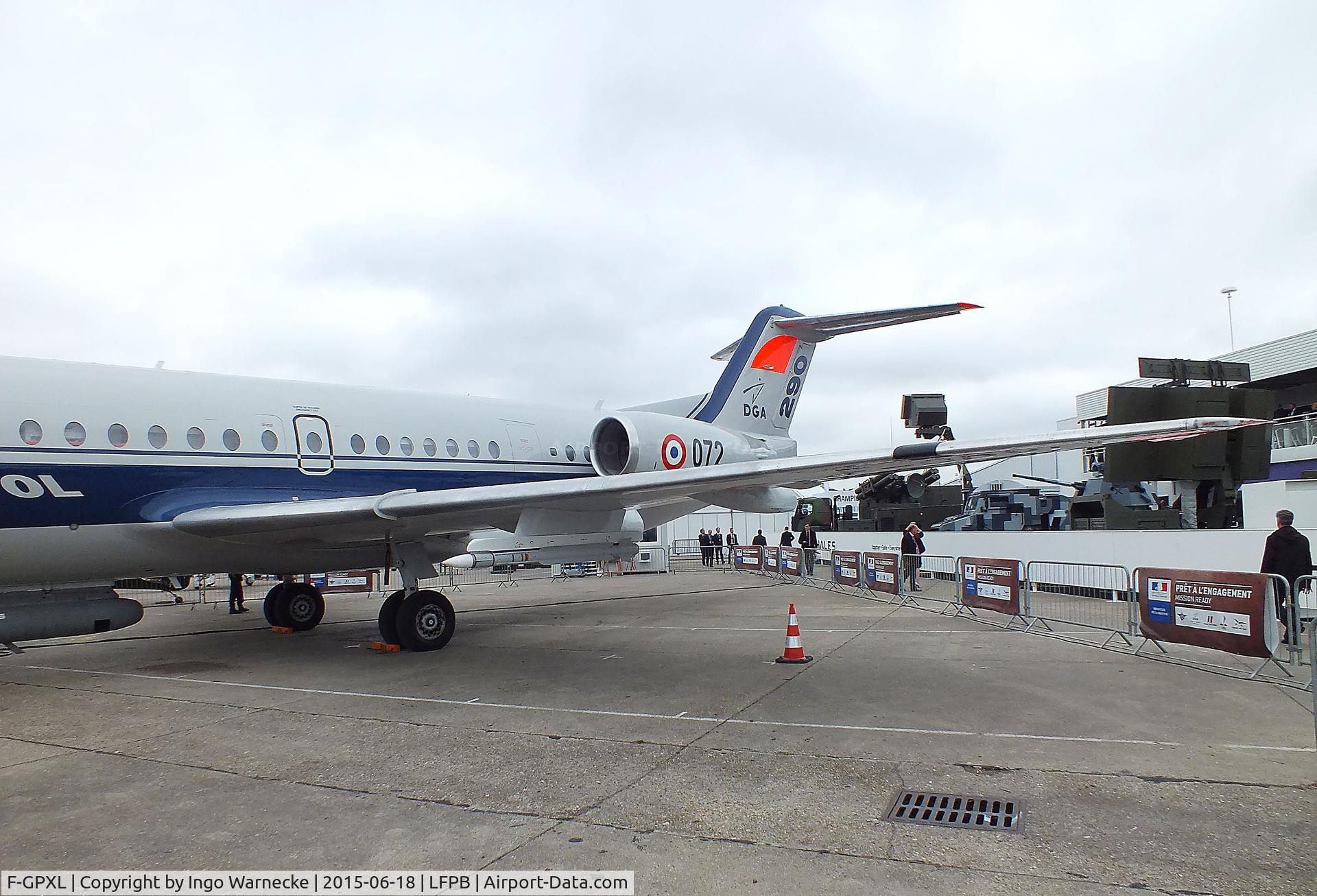 F-GPXL, 1990 Fokker 100 (F-28-0100) C/N 11290, Fokker 100 of the CEV at the Aerosalon 2015, Paris