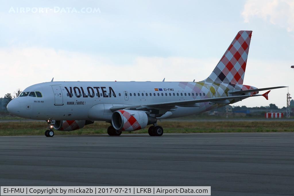 EI-FMU, 2004 Airbus A319-111 C/N 2122, Taxiing