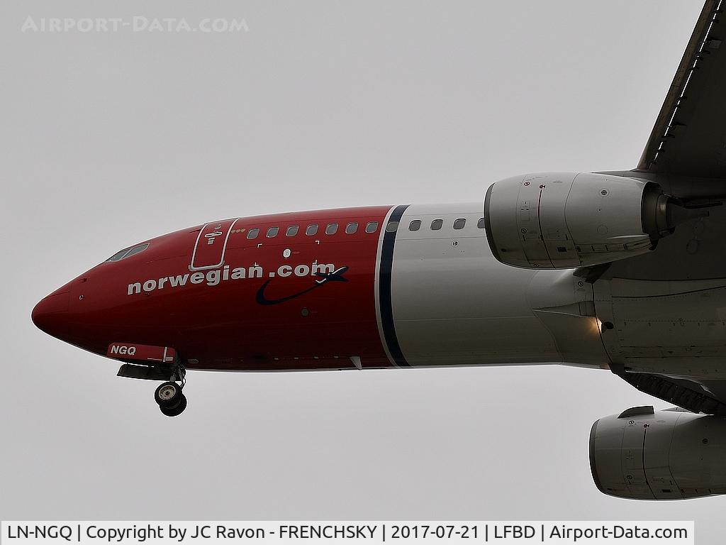 LN-NGQ, 2013 Boeing 737-8JP C/N 39027, DY1452 from Oslo landing runway 23