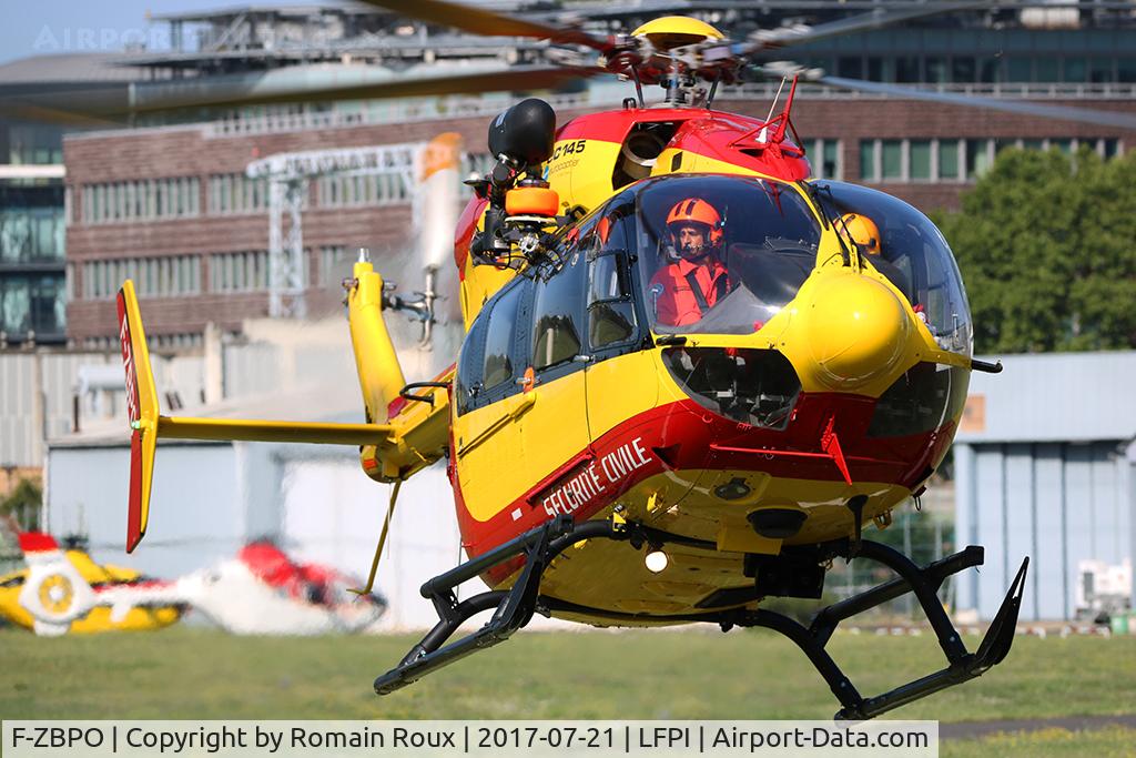 F-ZBPO, Eurocopter-Kawasaki EC-145 (BK-117C-2) C/N 9024, Take off