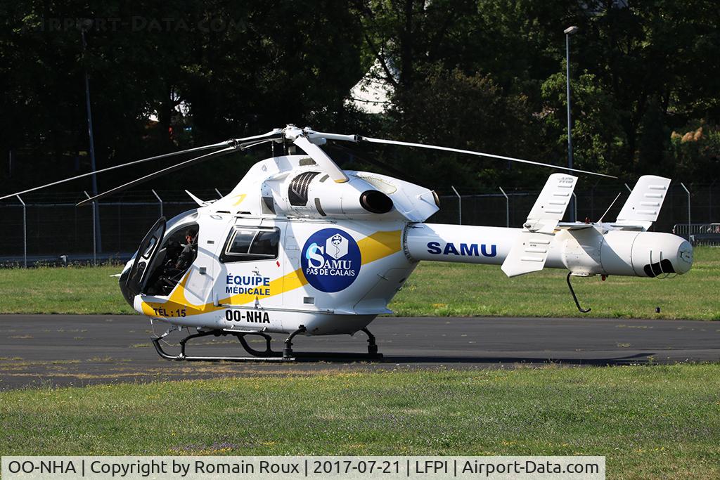 OO-NHA, 2008 MD Helicopters MD-900 Explorer C/N 900-00129, Parked
