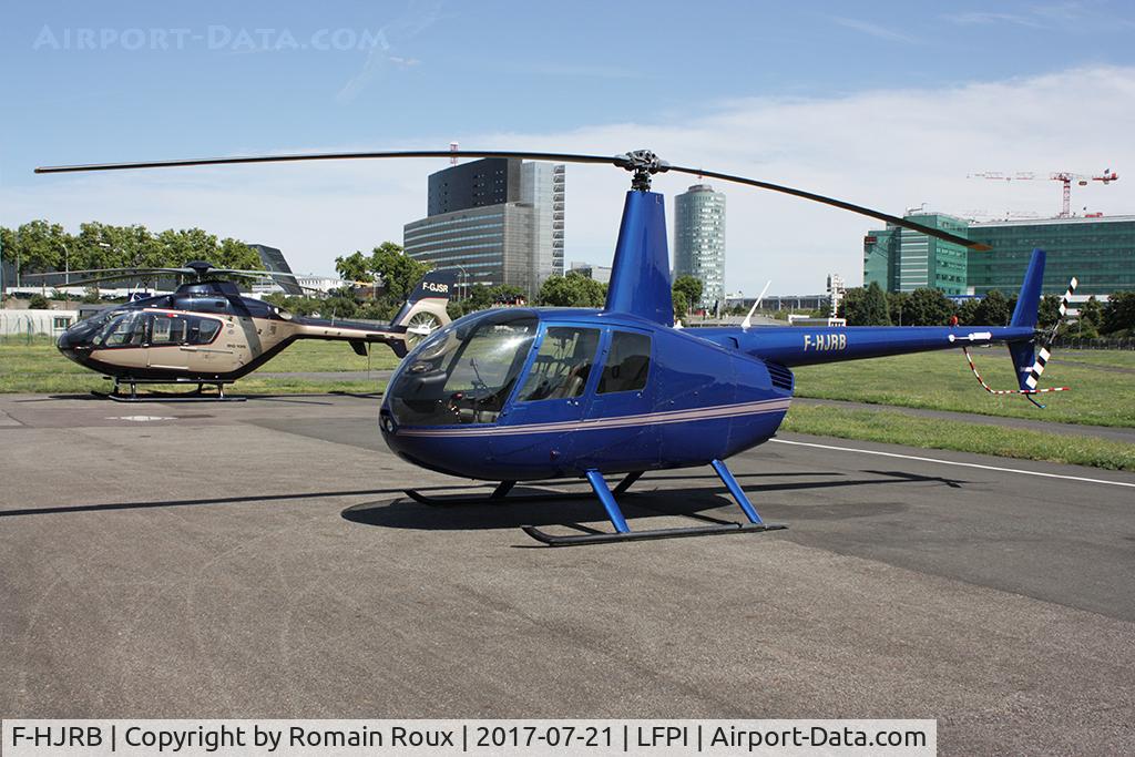 F-HJRB, Robinson R44 II C/N 10897, Parked