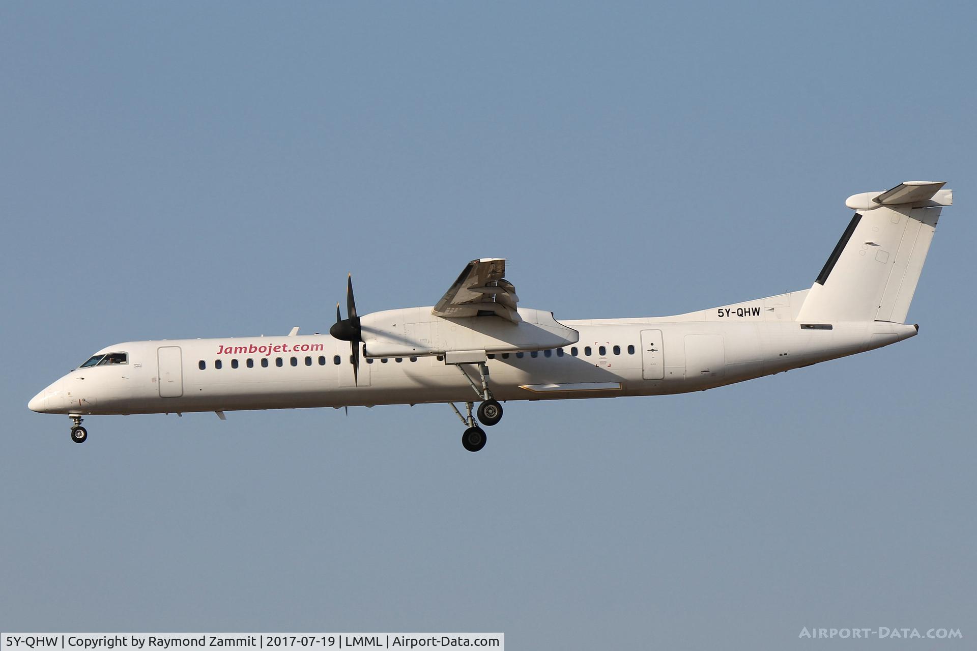 5Y-QHW, 2001 De Havilland Canada DHC-8-402Q Dash 8 C/N 4052, De Havilland DHC-8-402Q 5Y-QHW Jambojet