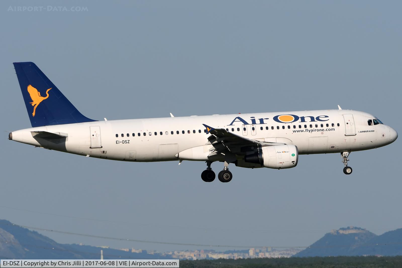 EI-DSZ, 2008 Airbus A320-216 C/N 3695, Air One