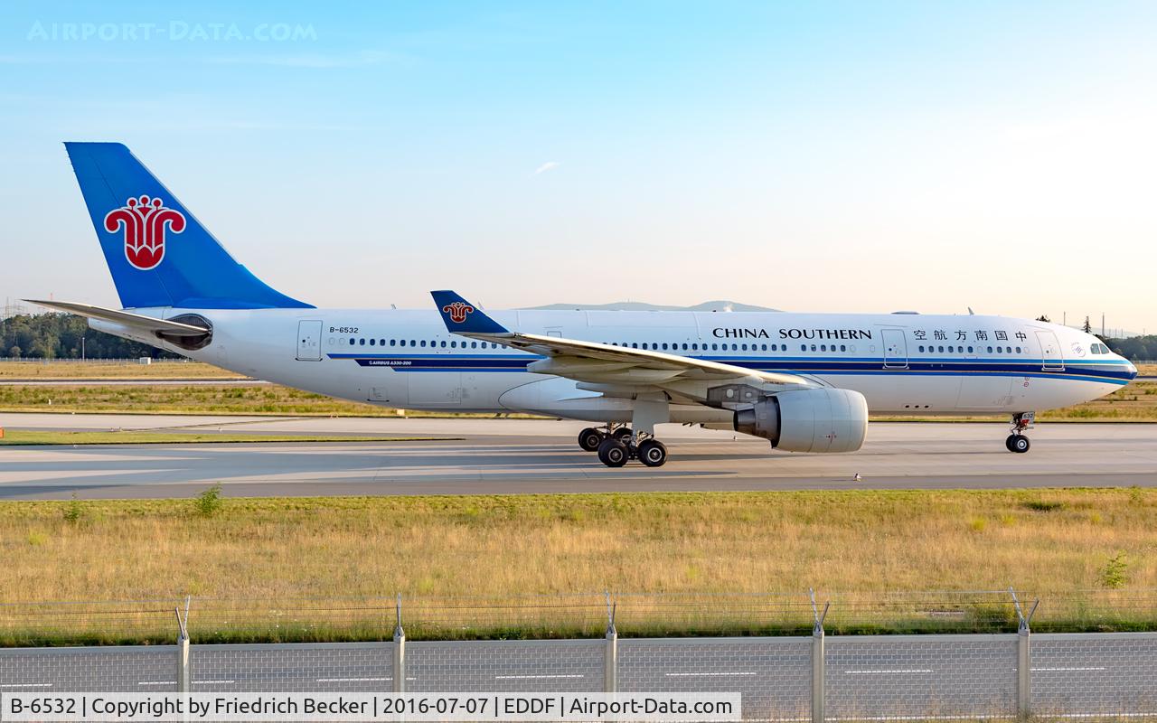 B-6532, 2011 Airbus A330-223 C/N 1244, taxying to the gate