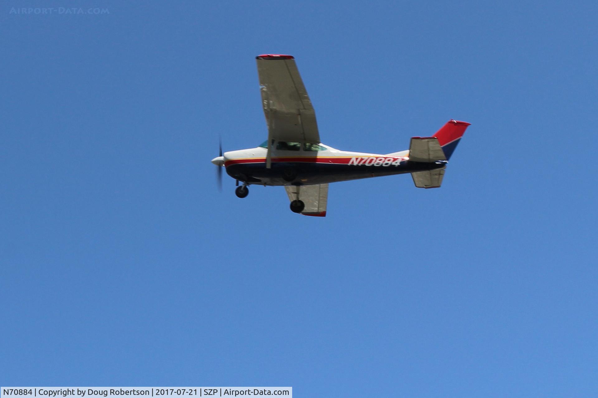 N70884, 1969 Cessna 182M Skylane C/N 18259405, 1969 Cessna 182M SKYLANE, Continental O-470-R 230 Hp, fast flyover Rwy 22 at altitude