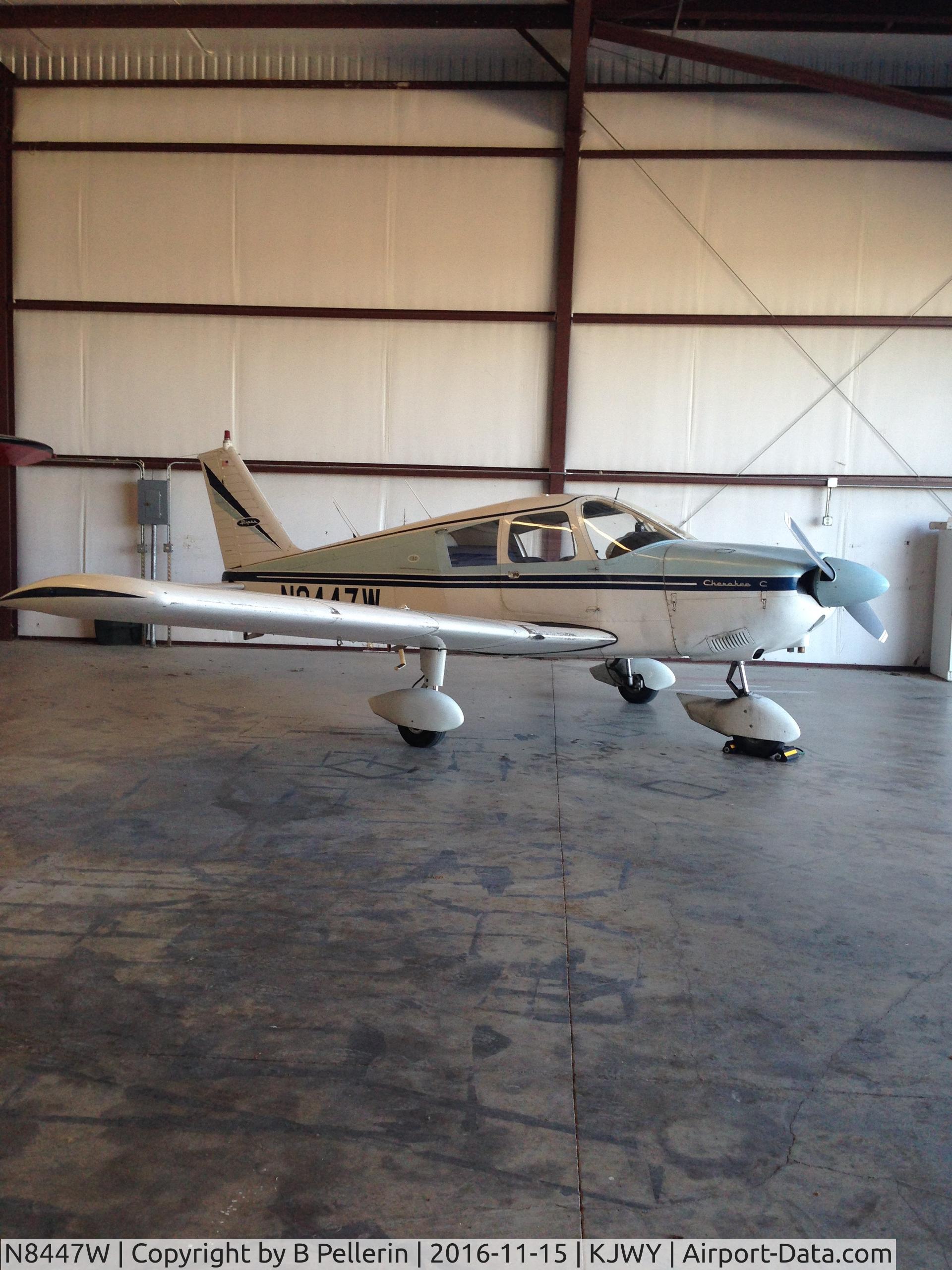 N8447W, 1965 Piper PA-28-180 C/N 28-2680, In old hanger.