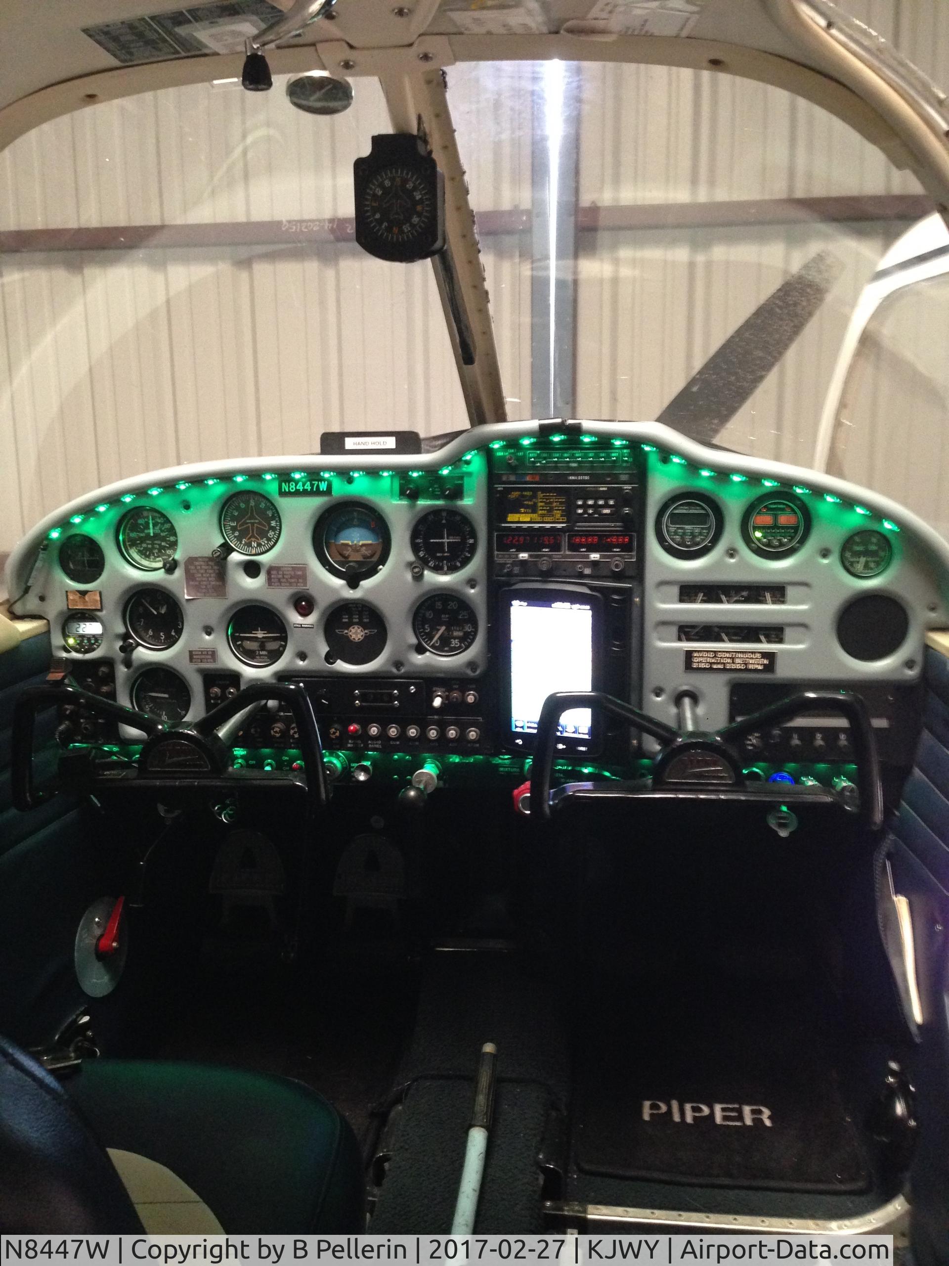 N8447W, 1965 Piper PA-28-180 C/N 28-2680, Instrument panel