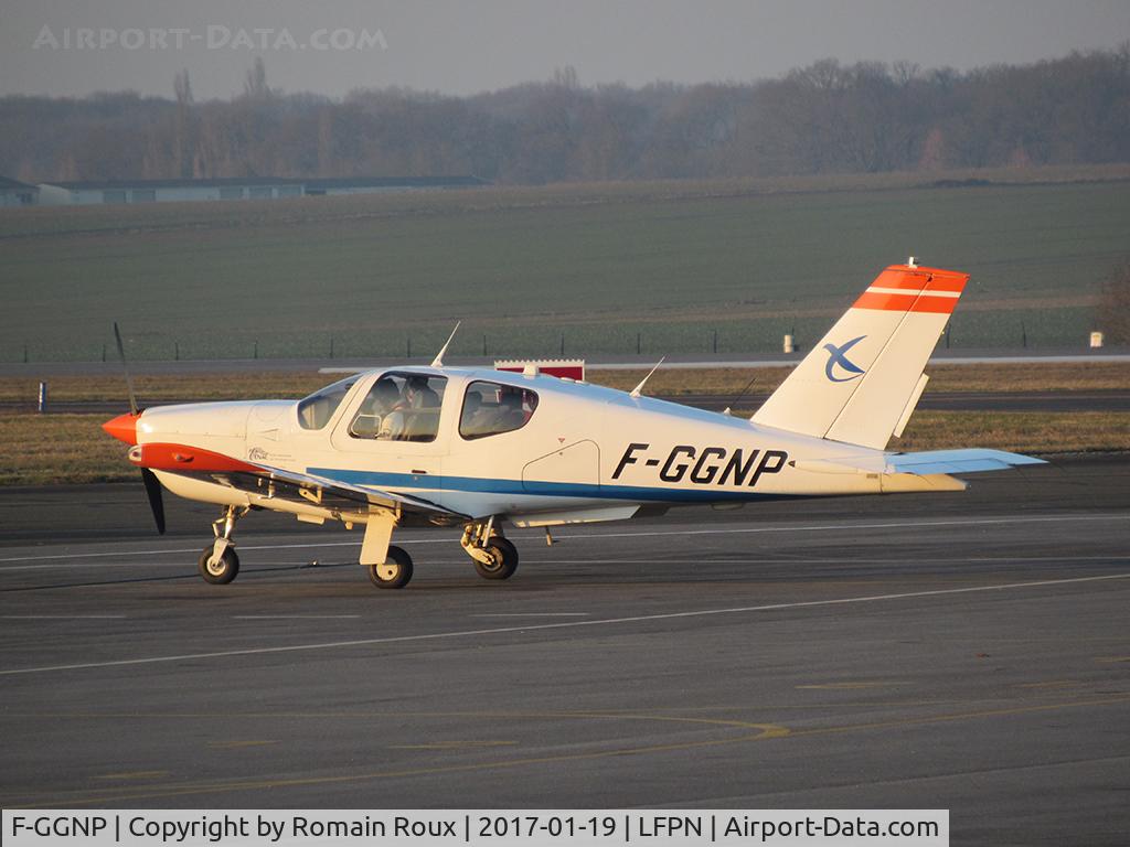 F-GGNP, Socata TB-20 C/N 1264, Parked