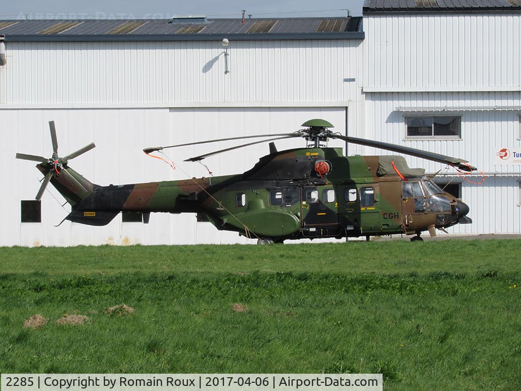 2285, Aérospatiale AS-532UL Cougar C/N 2285, Parked