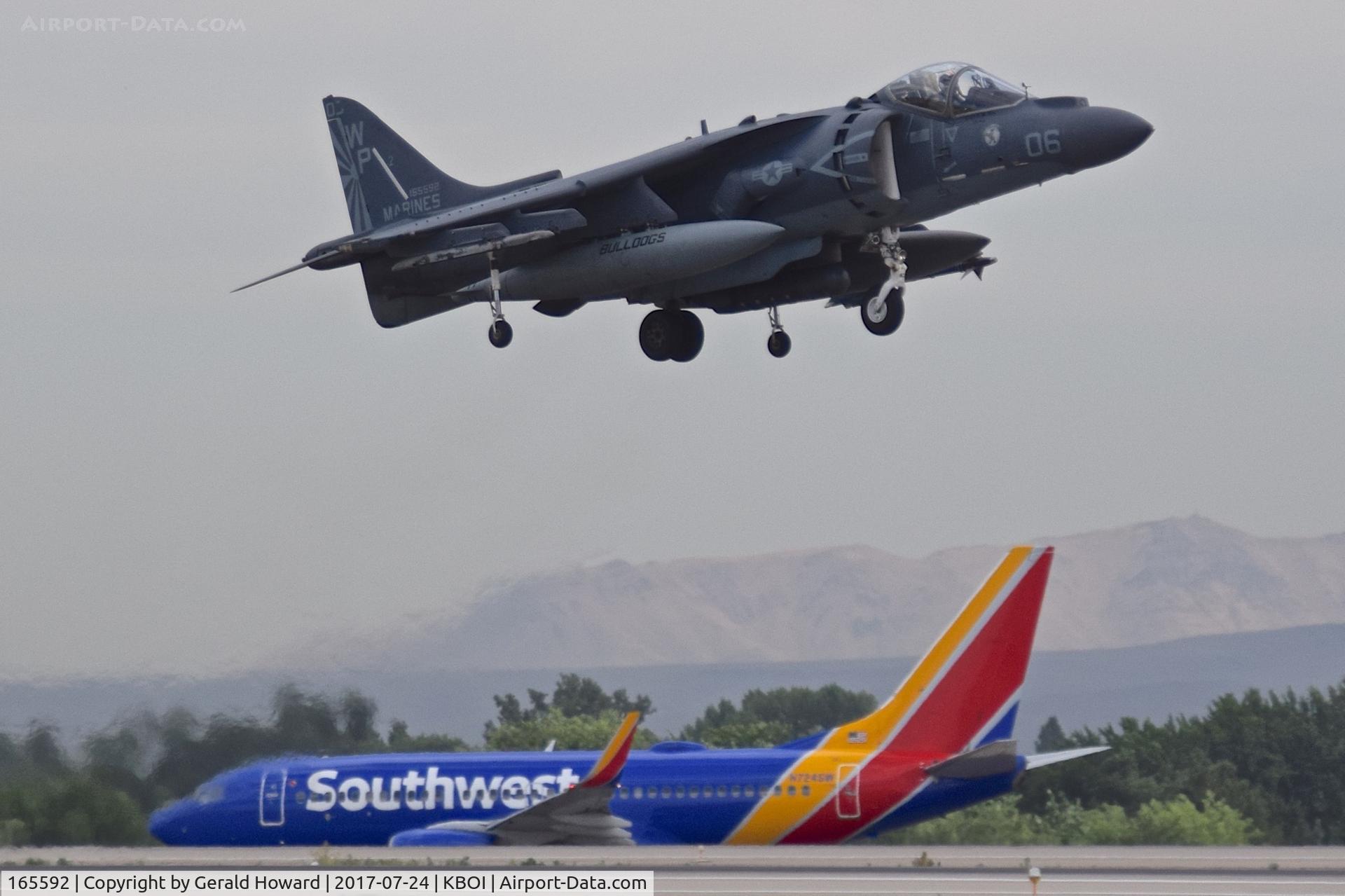 165592, Boeing AV-8B+(R)-25-MC Harrier II Plus C/N B329, Departing RWY 10R. Note angle of front nozzle.
VMA-223 