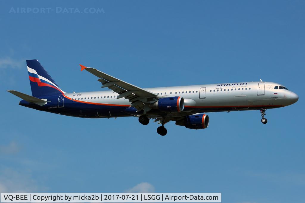 VQ-BEE, 2009 Airbus A321-211 C/N 4099, Landing
