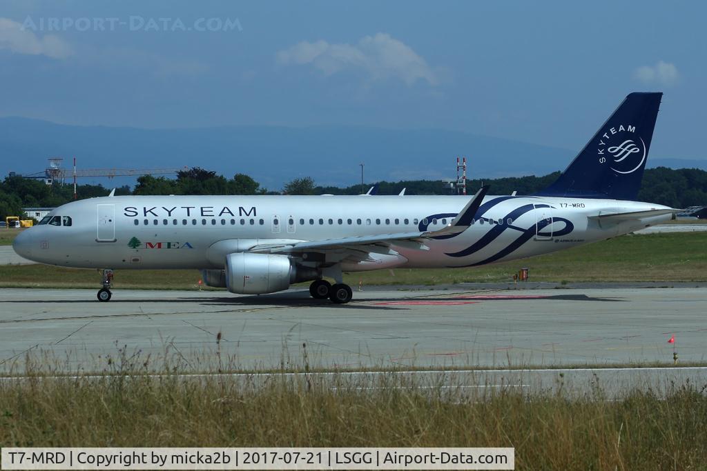 T7-MRD, 2013 Airbus A320-214 C/N 5746, Taxiing