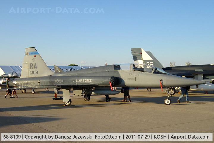 68-8109, 1968 Northrop T-38A Talon C/N T.6114, T-38C Talon 68-8109 RA from 479th FTG 435th FTS Black Eagles Randolph AFB, TX