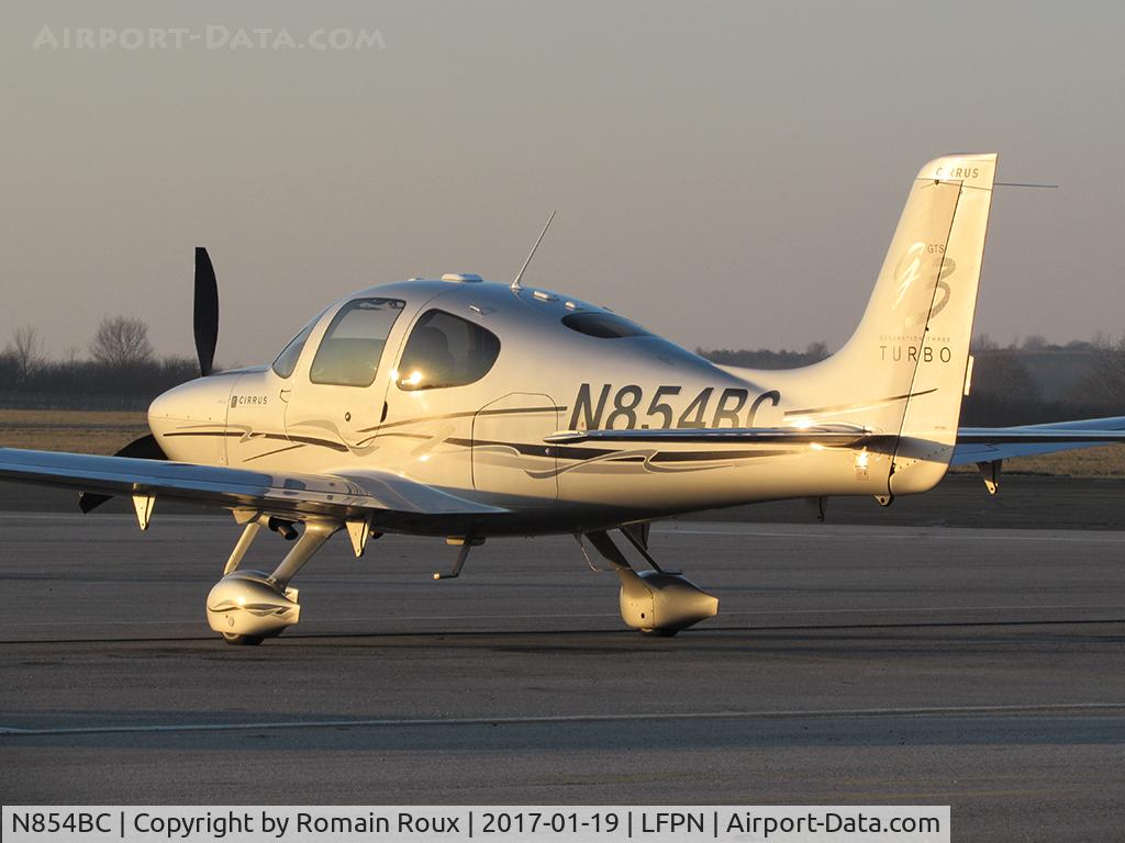 N854BC, 2008 Cirrus SR22 G3 GTS C/N 3220, Parked