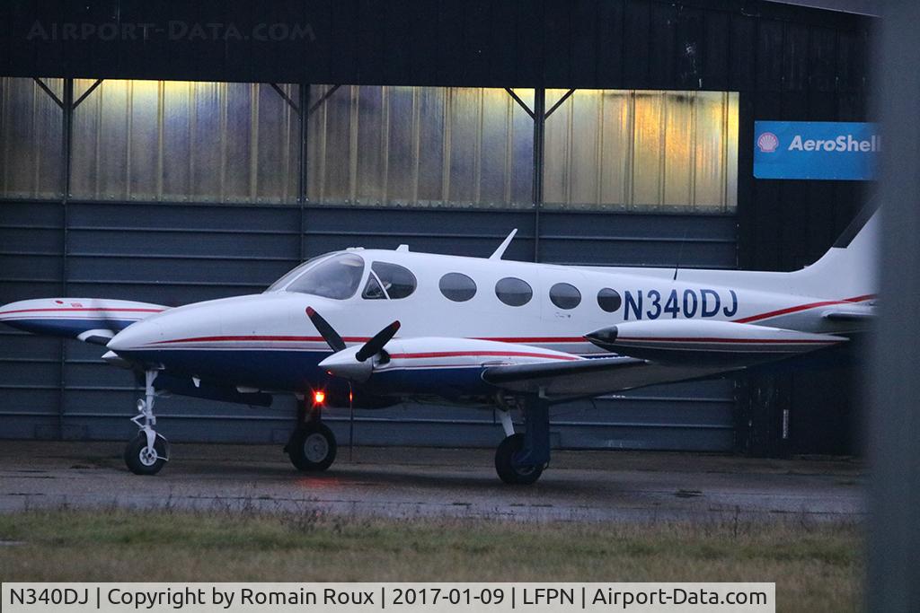 N340DJ, 1979 Cessna 340A C/N 340A0722, Parked