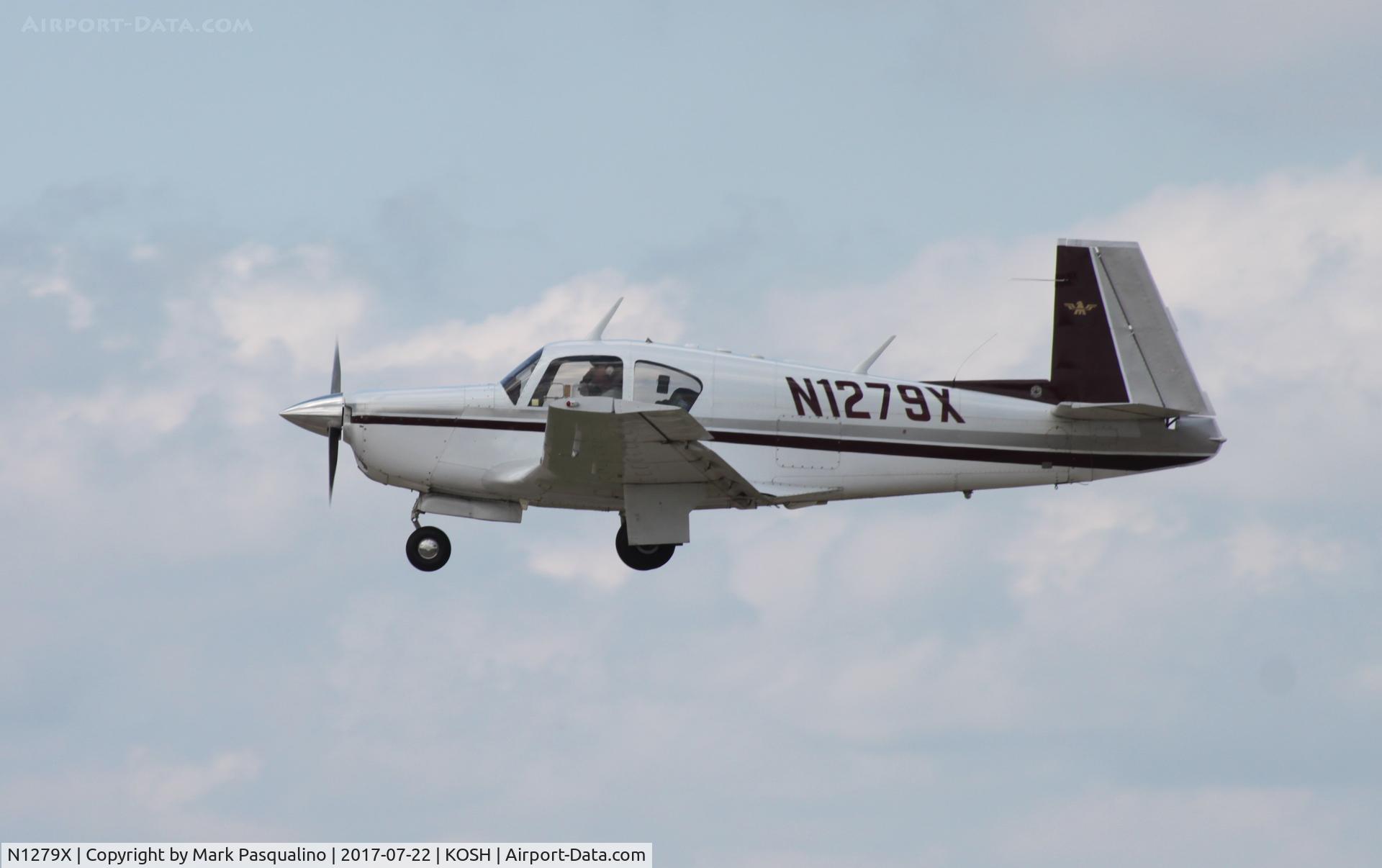 N1279X, 1963 Mooney M20E C/N 152, Mooney M20E