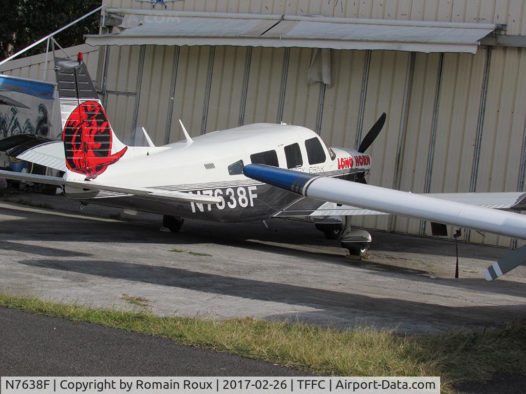 N7638F, 1976 Piper PA-32-300 Cherokee Six Cherokee Six C/N 32-7740014, Parked