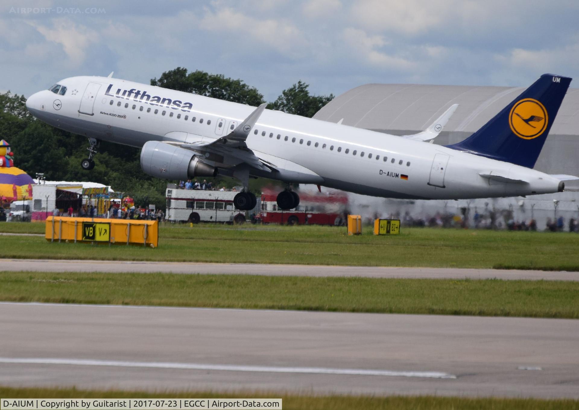 D-AIUM, 2015 Airbus A320-214 C/N 6577, At Manchester